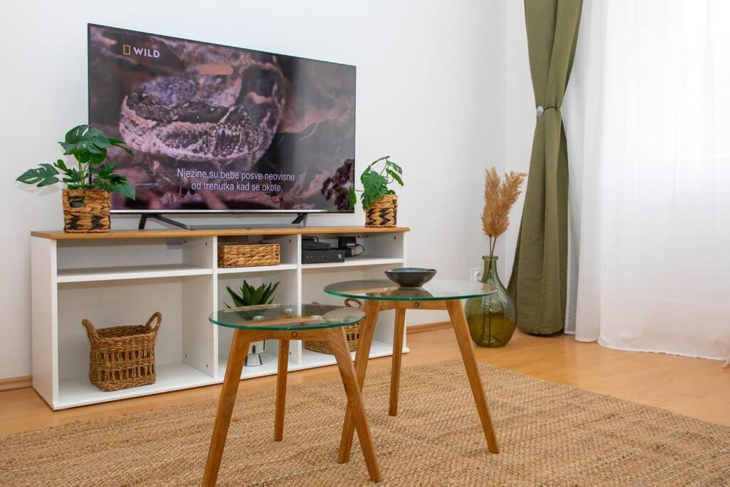 Apartament Brand New Center Nostalgija Split